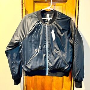 Fabletics Semi-Cropped Light Puffer Bomber Jacket